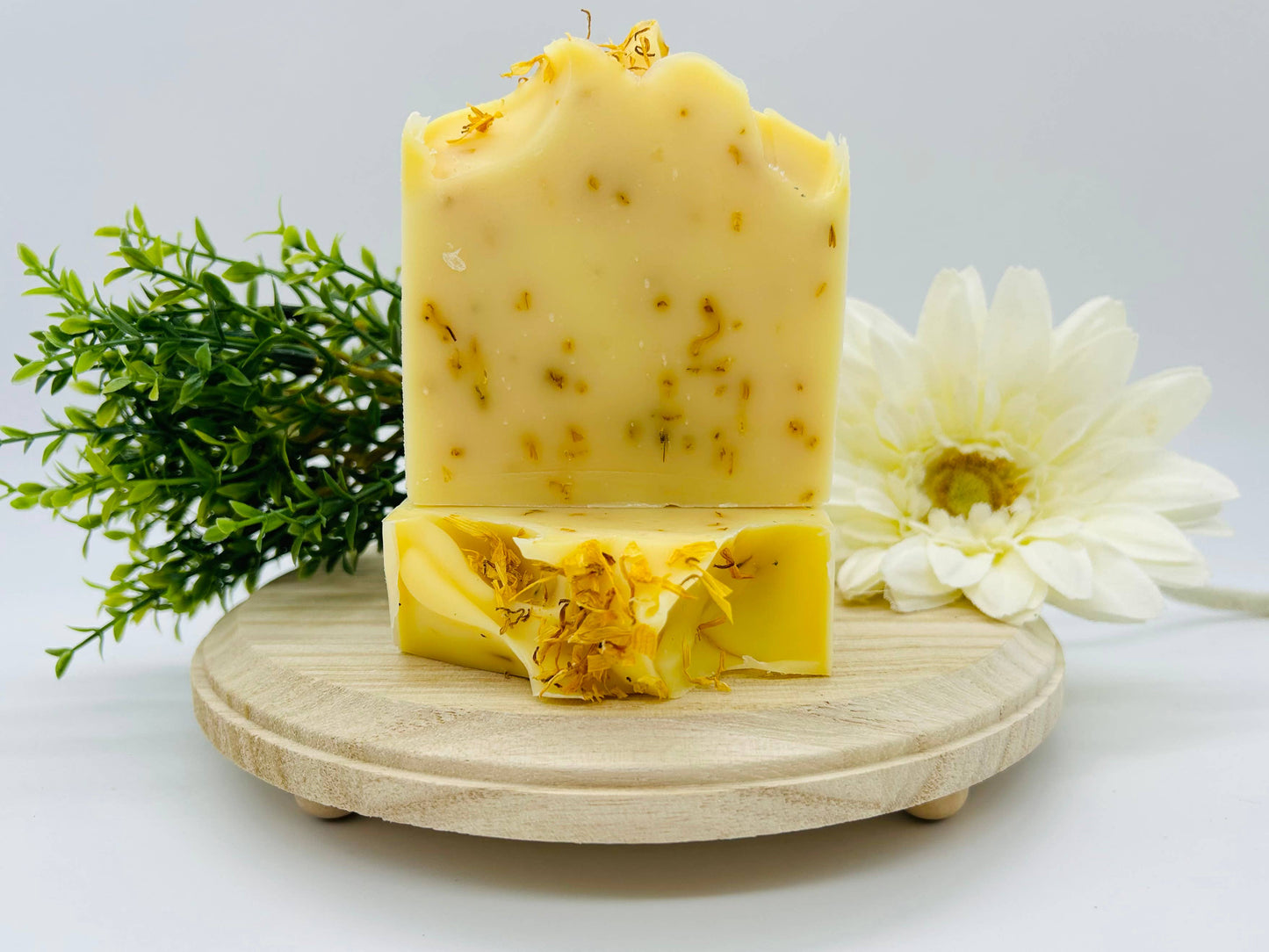 SARATOGA NATURAL BODY CARE LLC - Calendula Lemongrass Handmade Soap Bar NATURAL VEGAN